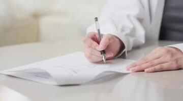 特定技能の雇用契約書・雇用条件書とは？作成方法と記入例を解説【雛形ダウンロード付き】